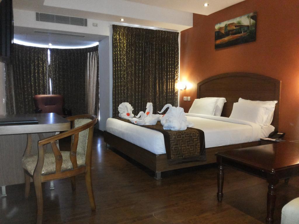 Hotel Milestonnez Sriperumbudur Dış mekan fotoğraf