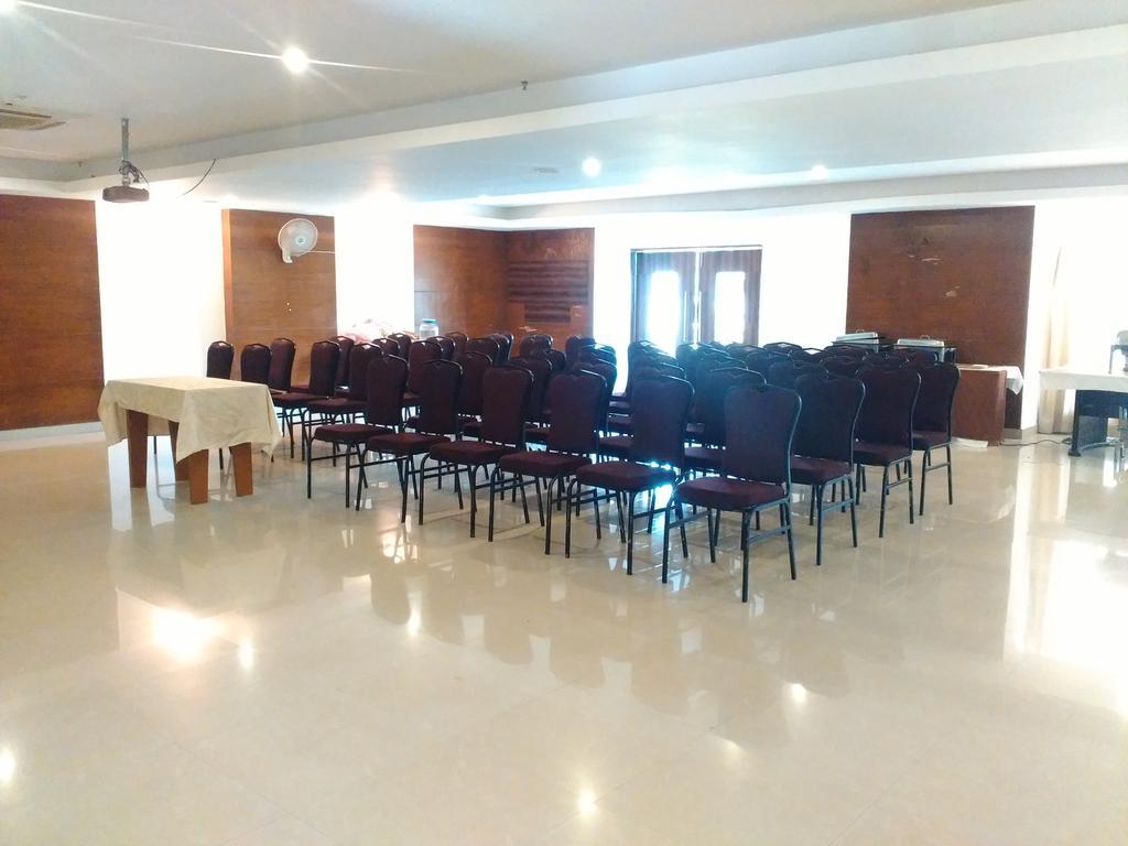Hotel Milestonnez Sriperumbudur Dış mekan fotoğraf