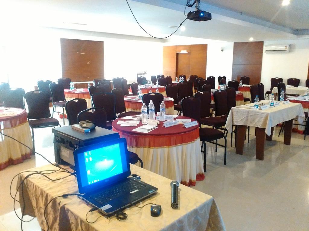Hotel Milestonnez Sriperumbudur Dış mekan fotoğraf