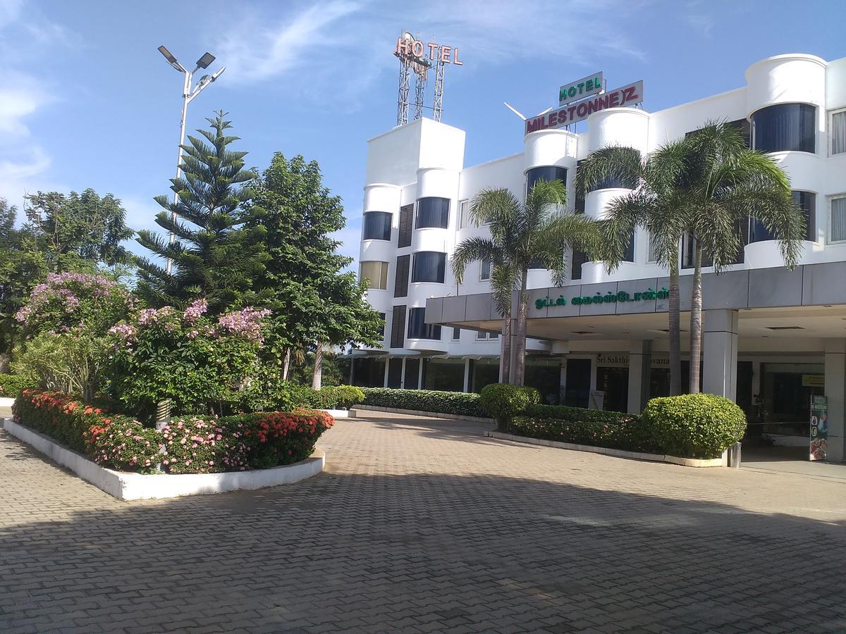 Hotel Milestonnez Sriperumbudur Dış mekan fotoğraf